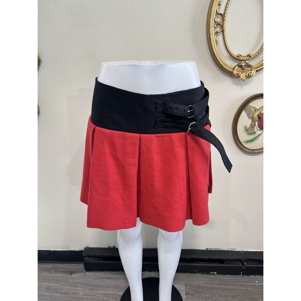 JC de Castelbajac Paris Red and Black Pleated Skirt Size 40